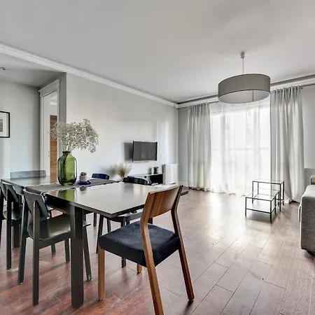 Waterlane Riverside - Spa, Pool, Gym & Parking By Downtown Apartment
