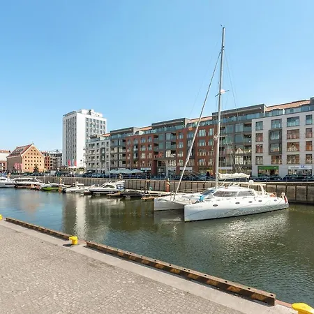 Waterlane Riverside - Spa, Pool, Gym & Parking By Downtown Apartment