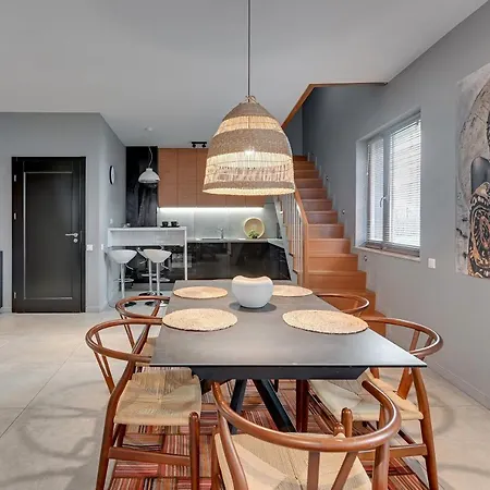 Waterlane Riverside - Spa, Pool, Gym & Parking By Downtown Apartment